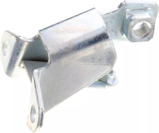 Alternator Bracket - Nissan (11710-ZN50A)