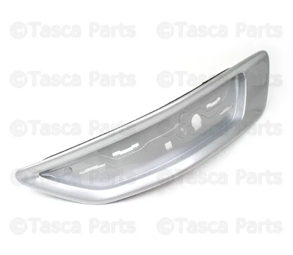 Reflector Panel - Passenger Side (RH) - Volvo (30744514)