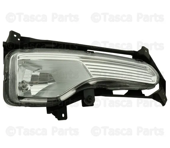 Fog Lamp Assembly - Passenger Side (RH) - Kia (92202-1U200)