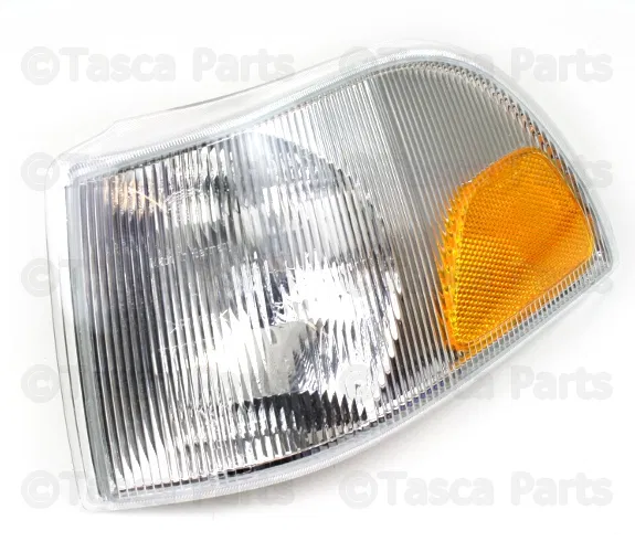 Park/Turn Lamp - Driver's Side (LH) - Volvo (9483184)