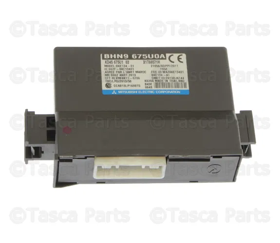 Keyless Entry Module - Mazda (D09V-67-5U0) - view 4