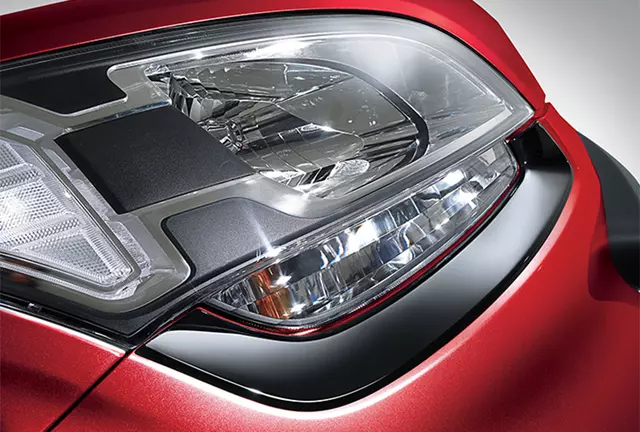 Head Lamp Accents - Kia (P8390-2K100MB) - view 2
