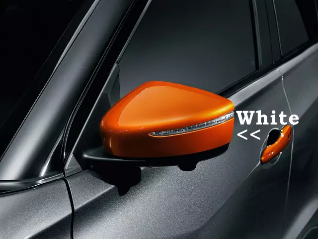Mirror Covers W/ Turn Signal, Color Studio - Nissan (T99L2-5RL0A)