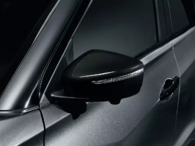 Mirror Covers W/ Turn Signal, Color Studio - Nissan (T99L2-5RL0B)